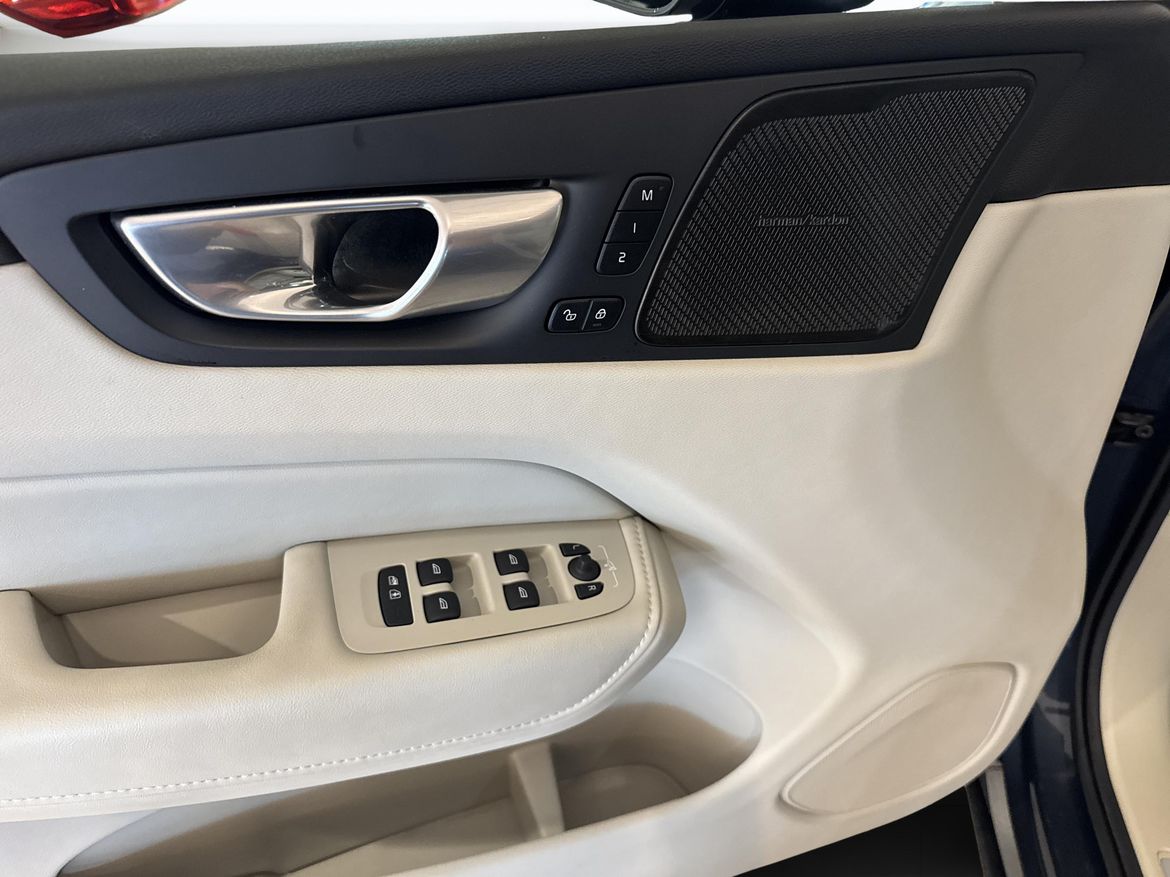 Volvo XC60 2024 - miniatyr 15