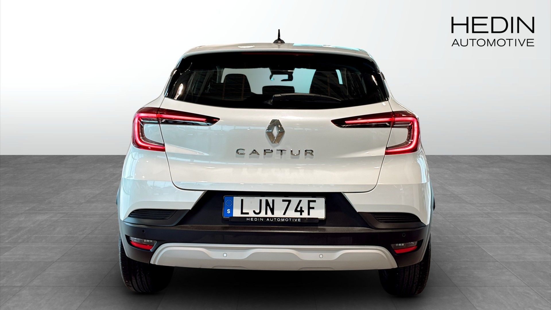 Renault Captur Equilibre 140HK MHEV Aut 2024, bild 7/9
