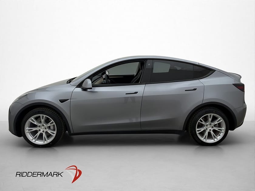 Bild 5 av Tesla Model Y Long Range AWD Longe 514hk Dragkrok Autopilot