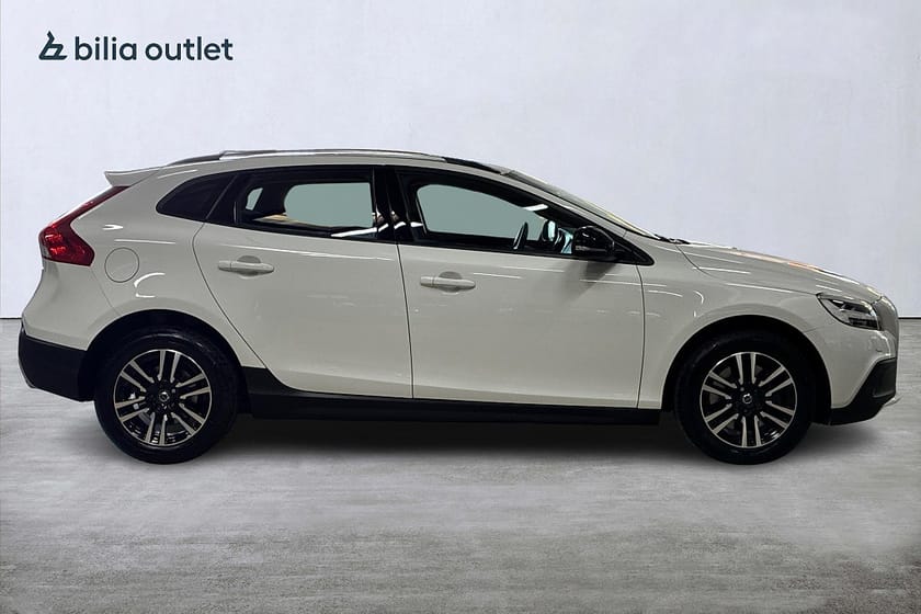 Bild 5 av Volvo V40 Cross Country T3 aut Adv Edition 152hk Drag P-värm PDC