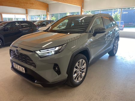Toyota RAV4 Hybrid AWD-i 2,5 Executive Premiumpaket | Vinterhjul