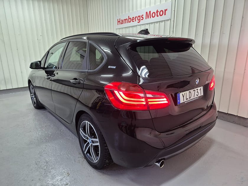 Bild 3 av BMW 225xe Active Tourer Steptronic iPerformance Sport line 224hk