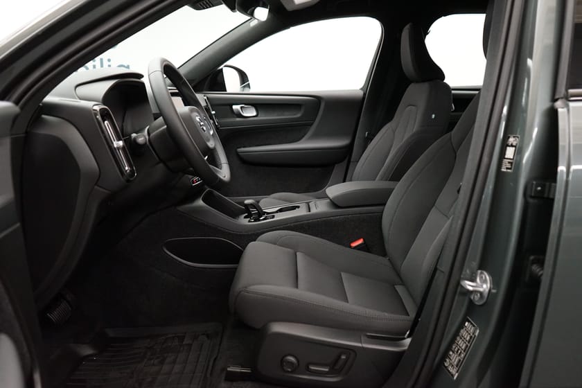 Bild 5 av Volvo EX40 Single Motor Extended Range ExtendedRange Plus SE, Baklucka elmanövrerad