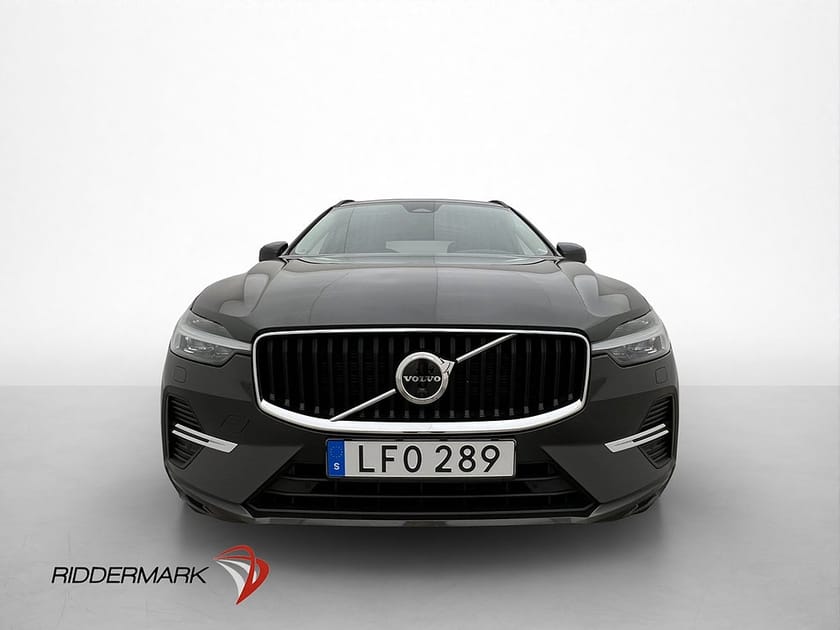 Bild 2 av Volvo XC60 B4 197hk AWD Momentum Adv. 360° Skinn Drag Navi