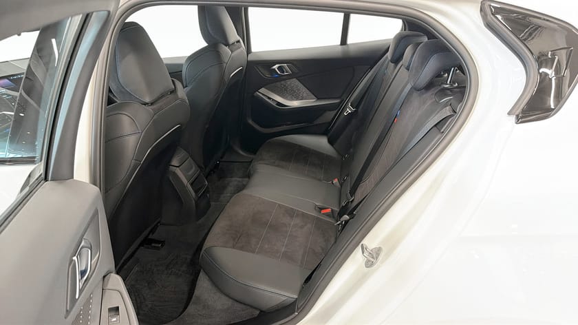 Bild 5 av BMW 120 M Sport Backkamera