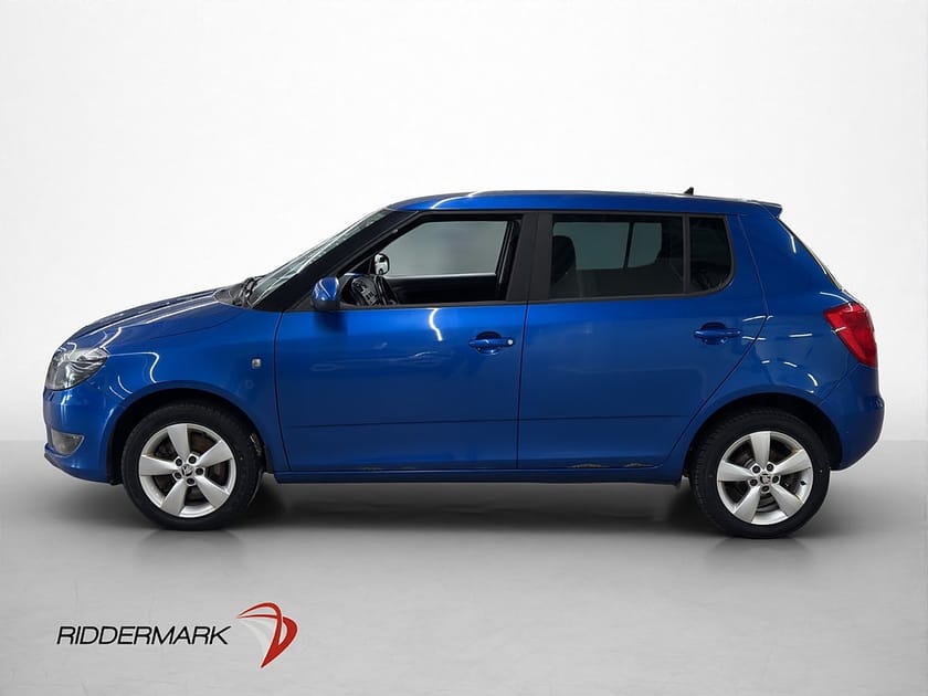 Bild 4 av Škoda Fabia Skoda 1.2 TSI  Ambiente M/K-Värm P-sensorer  0.53 mil
