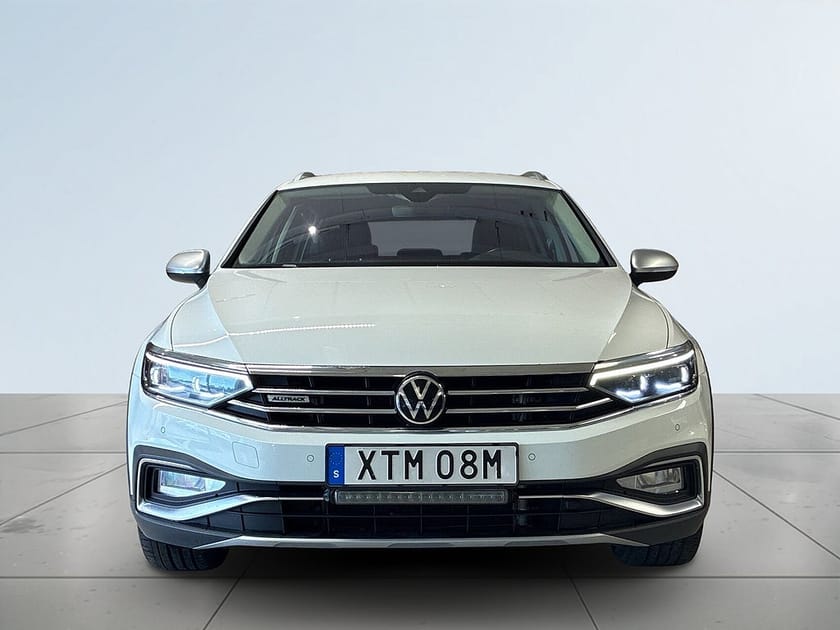 Bild 2 av Volkswagen Passat Alltrack 2.0 TDI 4M MOMS Drag Dvärme Bkamera Navi S&V