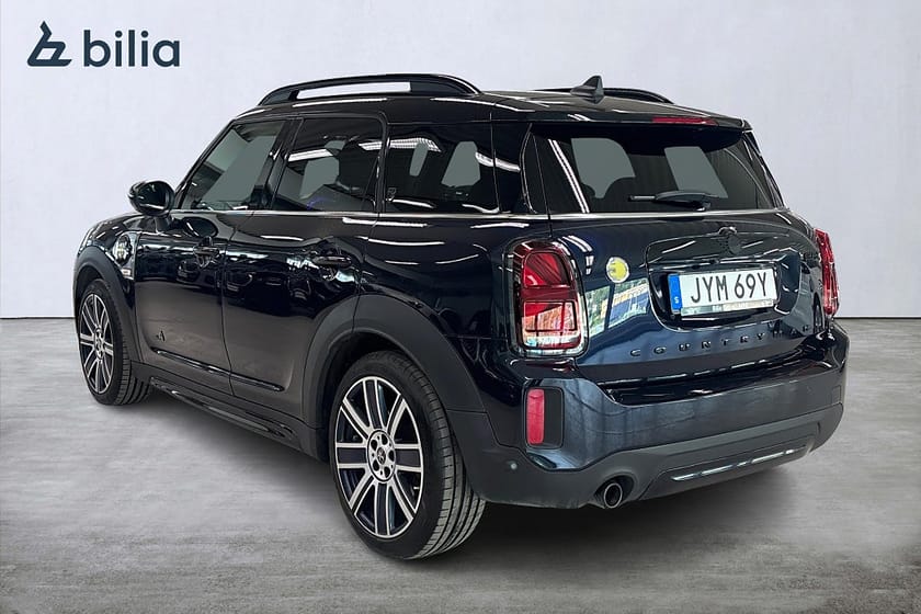 Bild 2 av MINI Countryman Cooper SE ALL4 | Panorama | H&K | Head-Up | Aktiv farth