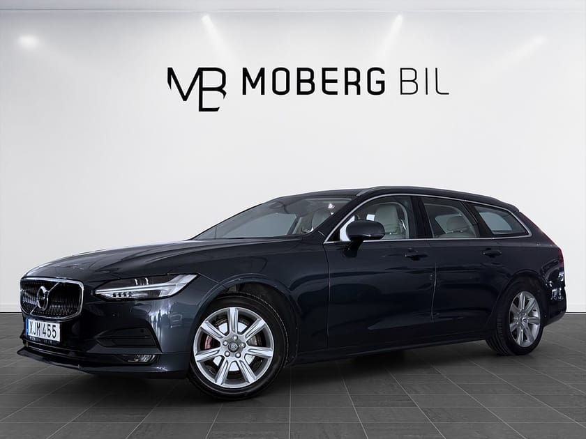 Bild 4 av Volvo V90 D4 AWD 190hk Momentum H/K HUD Pano Navi B-Kamera