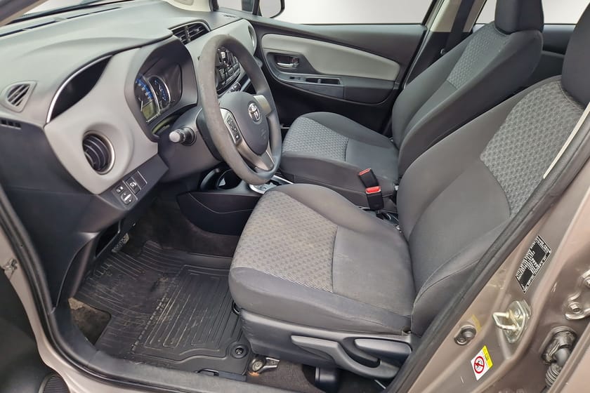 Bild 4 av Toyota Yaris Hybrid