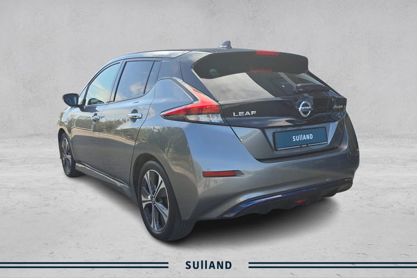 Bilde 3 av Nissan Leaf Tekna/40 kwh/R.kam/Cruise/2 hjulsett/Dig.bakspeil++