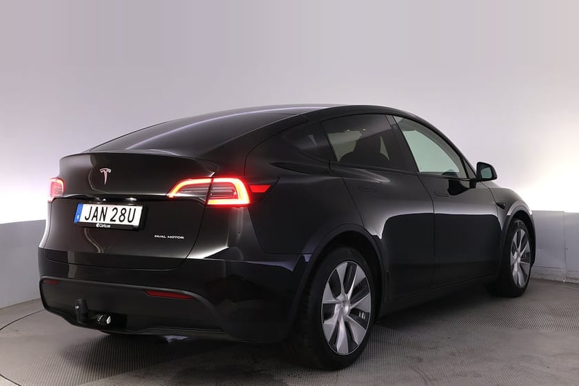 Bild 5 av Tesla Model Y Long Range AWD