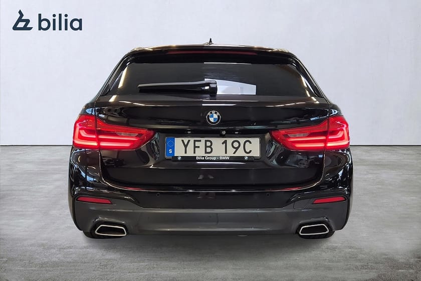 Bild 4 av BMW 540i xDrive Touring M Sport Komfortstolar 360Kamera B&W Drag