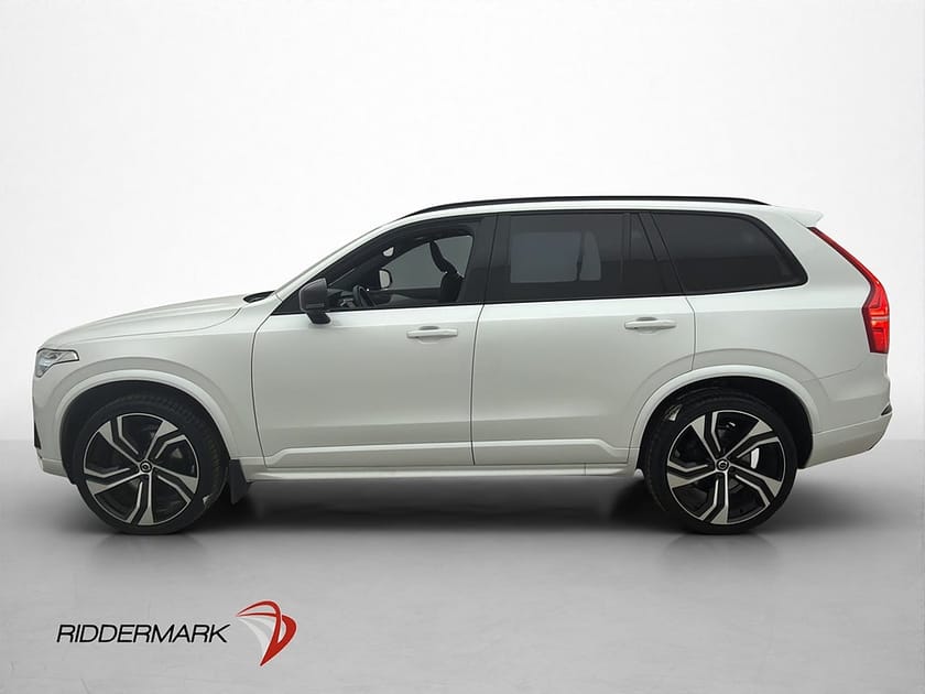 Bild 4 av Volvo XC90 B5 AWD R-Design 7-Sits VOC Pano H/K HuD 360° Drag