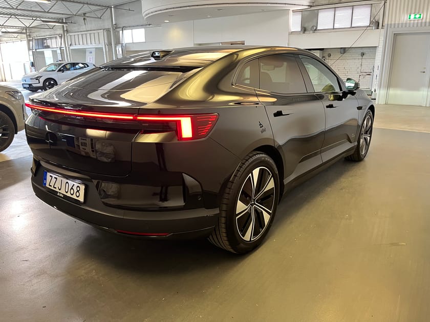 Bild 5 av Polestar 4 Long Range Single Motor Business edt/ 360 Kamera/ Panoramatak/ Navigation/ Headup Display/ 10.000kr Tillbehör/