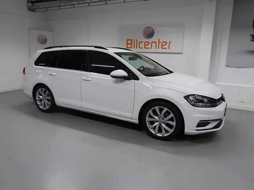Bild 4 av Volkswagen Golf Sportscombi 1.5 TSI GT V-Däck ingår Värmare-CarPlay-AdaptivFH-ParkP