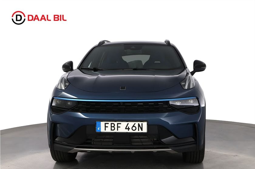 Bild 2 av Lynk & Co 01 PHEV DCT 261HK 3D-VIEW PANO INFINITY® COCKPIT NFC