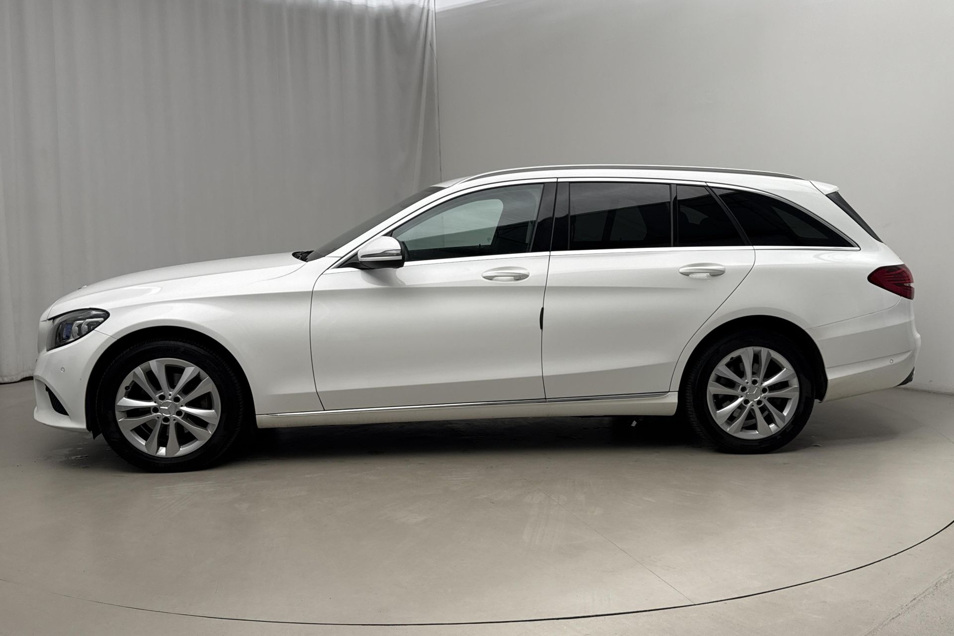 Mercedes-Benz C 200 T d 2020, bild 2/10