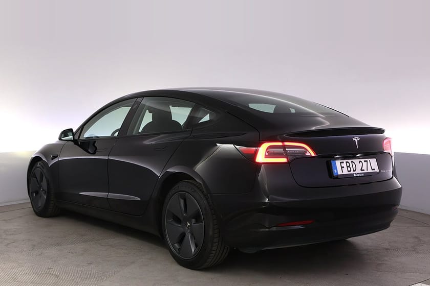 Bild 4 av Tesla Model 3 Long Range AWD Uppg. Autopilot Panorama