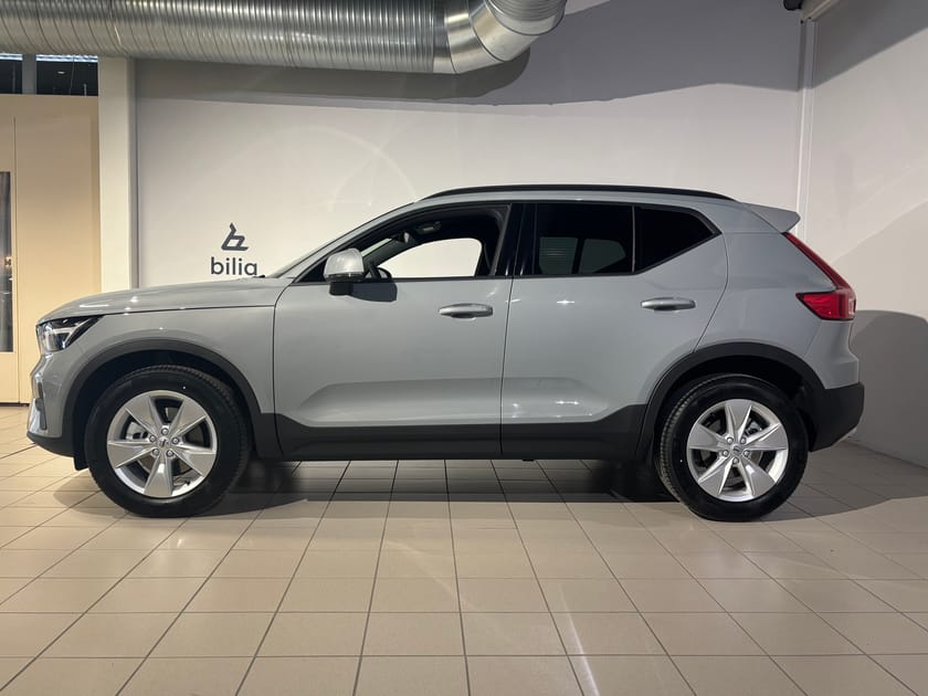 Bild 3 av Volvo XC40 B4 FWD Bensin Core