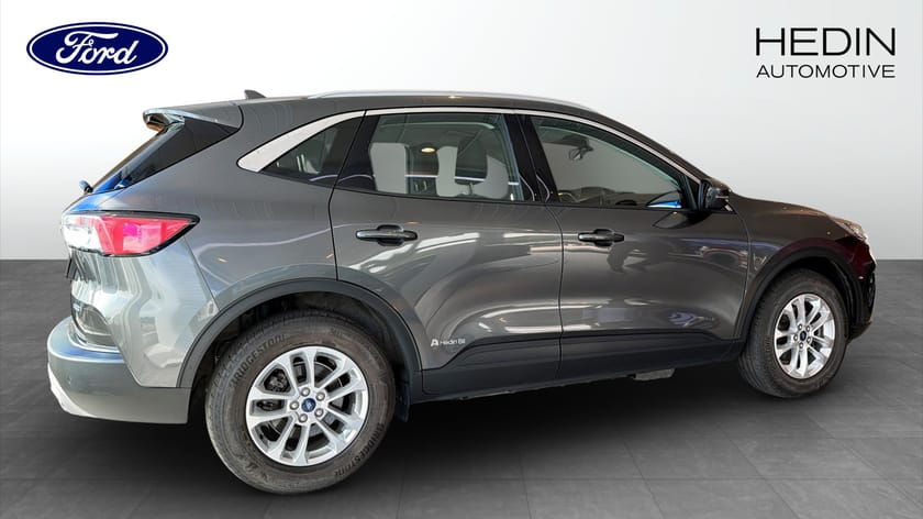 Bild 2 av Ford Kuga Plug-In Hybrid TITANIUM 2.5 FWD 225HK CVT