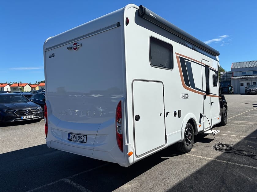 Bild 4 av Bürstner Limited 727 T 140hk Aut Vinterpaket 370 mil!