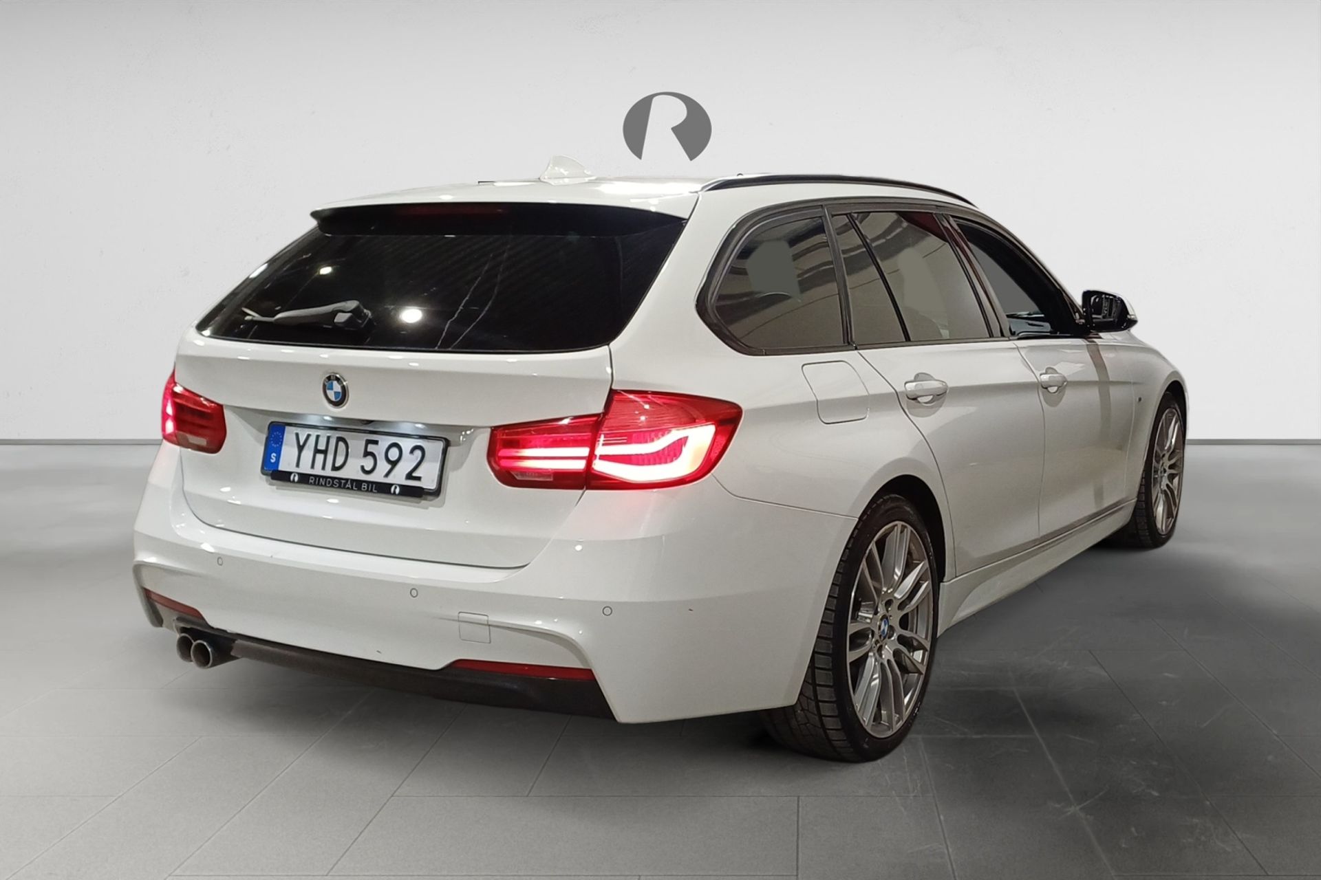 BMW 320 d xDrive Touring 2017, bild 7/28