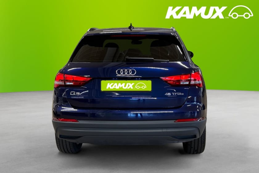 Bild 5 av Audi Q3 45 TFSI e 245hk Cockpit  Kamera Adaptiv