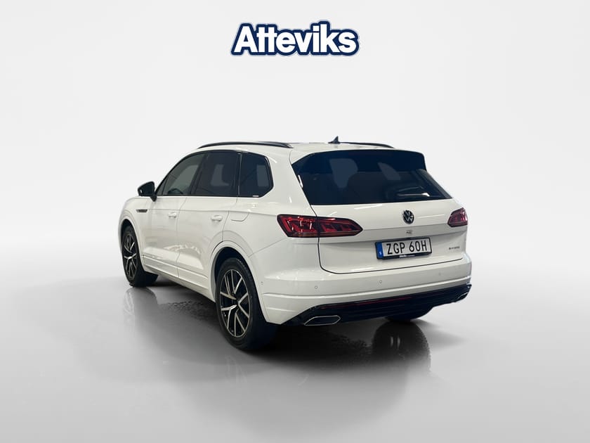 Bild 5 av Volkswagen Touareg R eHybrid R-Line/360 Kamera/Drag/Luftfjädring/El-lucka/P-Värmare