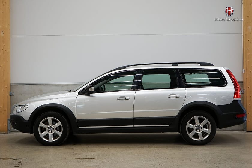 Bild 1 av Volvo XC70 D4 AWD Dynamic Edt Ny K-rem Drag D-värme Läder Adaptiv