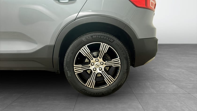 Bild 5 av Volvo XC40 T3 Geartronic 163hk/Inscription/Drag/Värmare/S+V-h