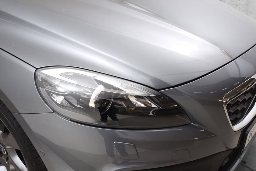 Bilde 3 av Volvo V40 Cross Country D2 115 HK/Summum/Skinn/Ryggekamera/SE KM!!!