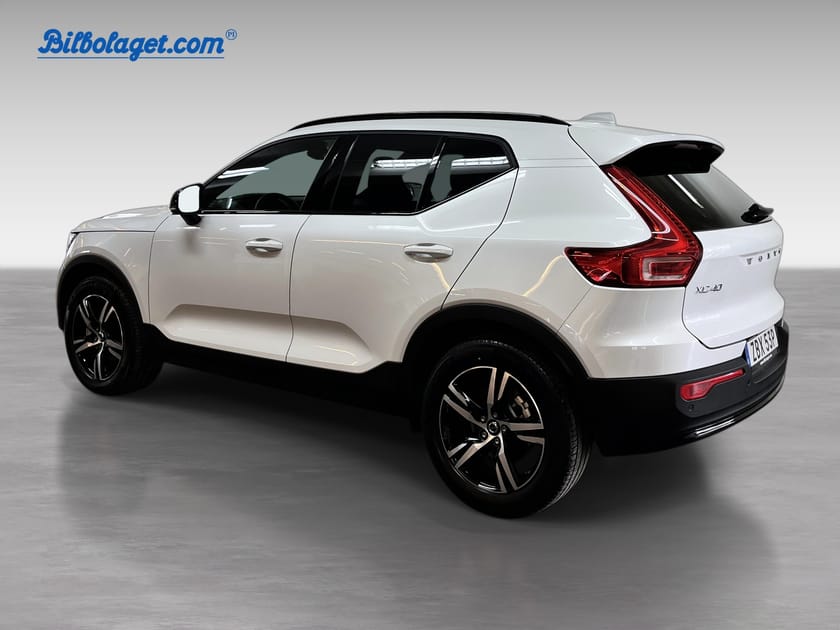 Bild 3 av Volvo XC40 B4 FWD Bensin Plus Dark