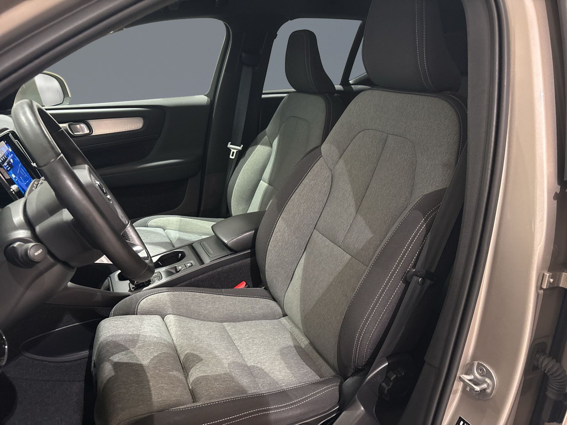 Volvo XC40 B3 FWD Bensin Core 2024, kuva 7/10