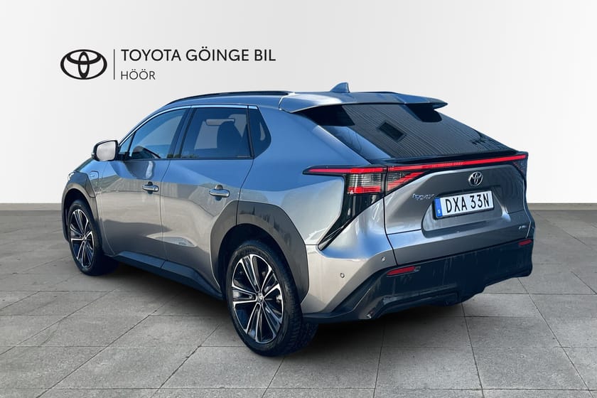 Bild 3 av Toyota bZ4X 71.4kwh AWD Executive 20"