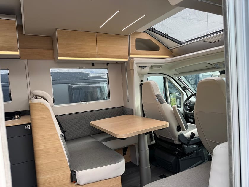 Bild 3 av Adria Mobil Matrix 670 SL 60Y * AC *