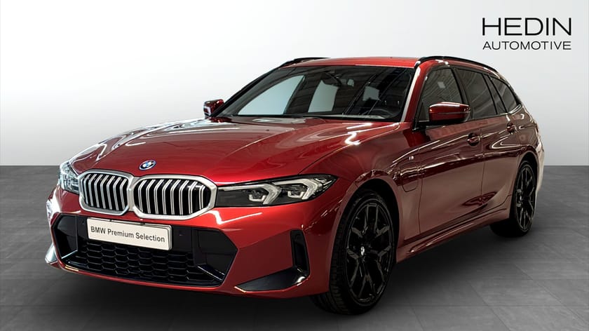 Bild 1 av BMW 330e xDrive Touring M SPORT DRAGKROK COMFORT ACCESS