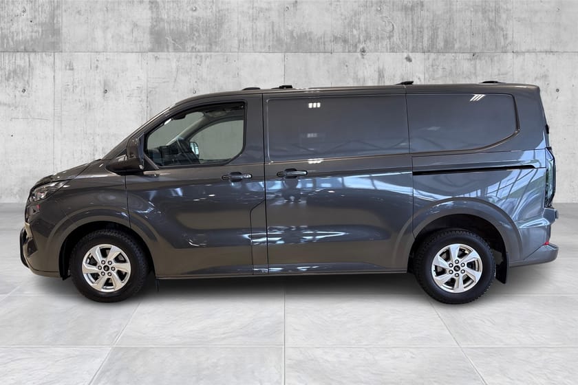 Bilde 2 av Ford Transit Custom 320 LTD L1 AWD 2Xskyvedør/H-feste/R-kamera/P-varmer++