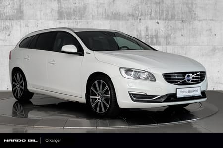 Volvo V60 D6 - 288 Hk - AWD - ACC - Skinn - Navi - Webasto +++