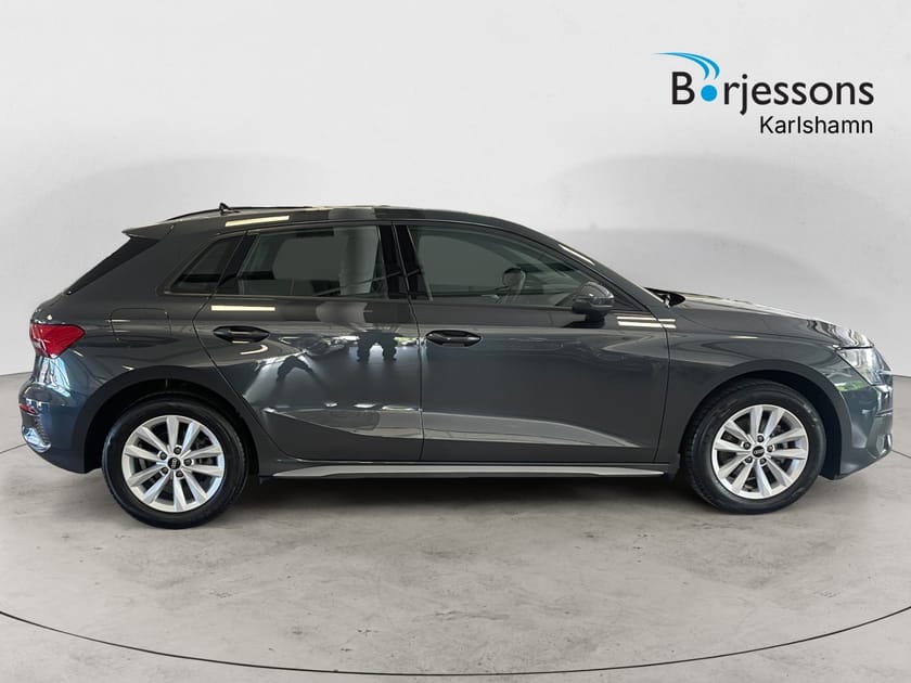 Bild 2 av Audi A3 Sportback 35 TFSI Proline S-tronic