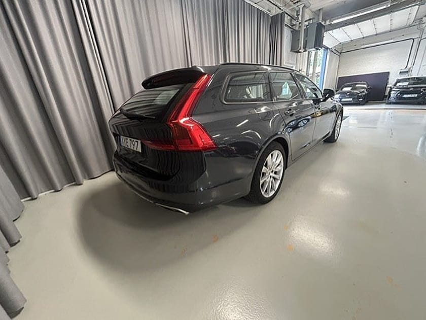 Bild 4 av Volvo V90 T4 Geartronic Business (190 HK)