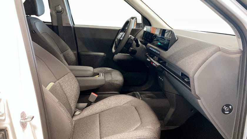 Bild 3 av Kia EV2 Standard Range PLUS SR 5-SITS