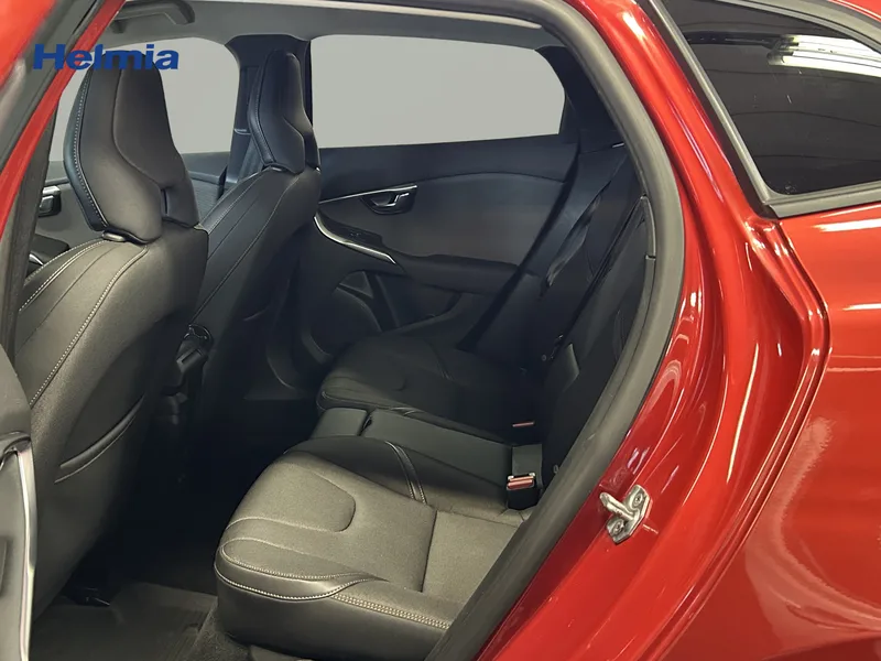 Bild 9 av 10 – Volvo V40 Cross Country T3 Adv Edition Momentum