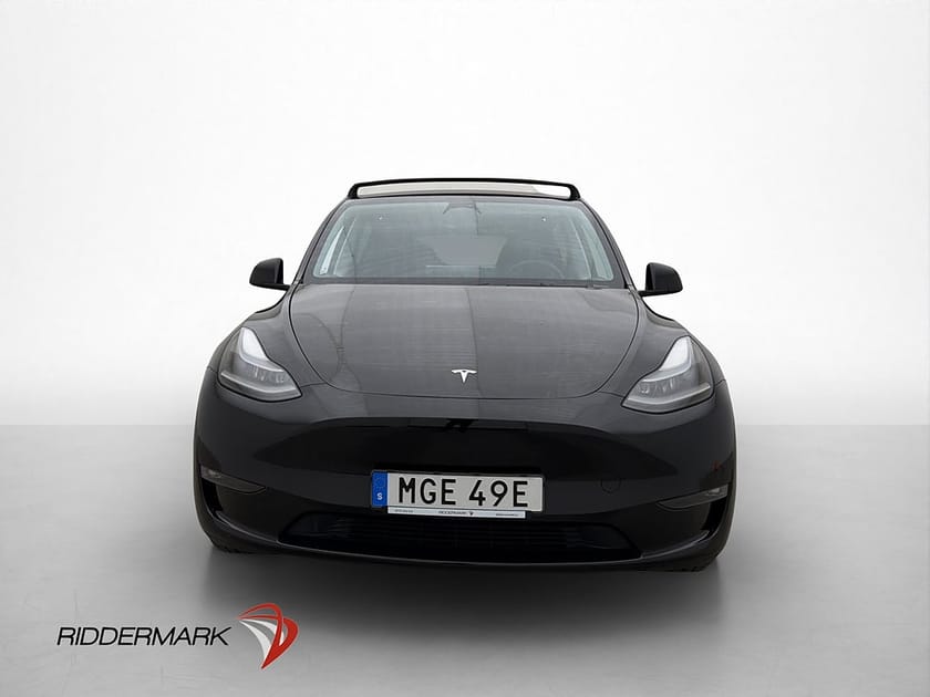 Bild 2 av Tesla Model Y Long Range AWD Autopilot Svensksåld Dragkrok