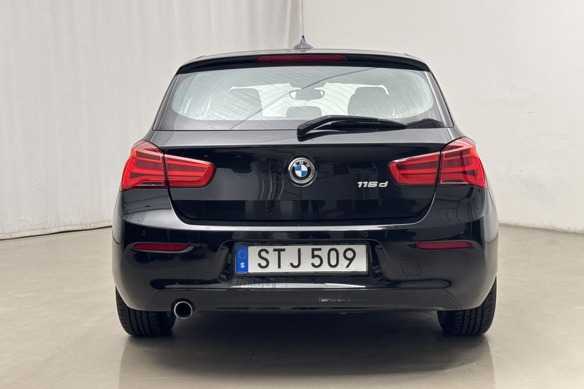 BMW 116 d 5-dörrars 2016, kuva 6/10