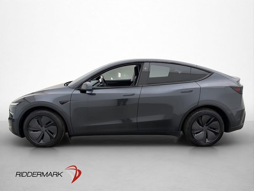 Bild 5 av Tesla Model Y Long Range AWD Drag Sv-Såld Panorama