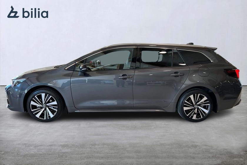 Bild 3 av Toyota Corolla Touring Sports Hybrid 1.8 - Style / Vinterhjul