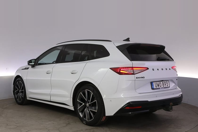 Bild 4 av Škoda Enyaq iV 80 Skoda SportLine Drag Elstol AdapFart BLIS Kamera
