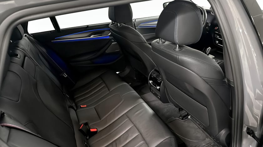 Bild 5 av BMW 540i xDrive Touring M Sport