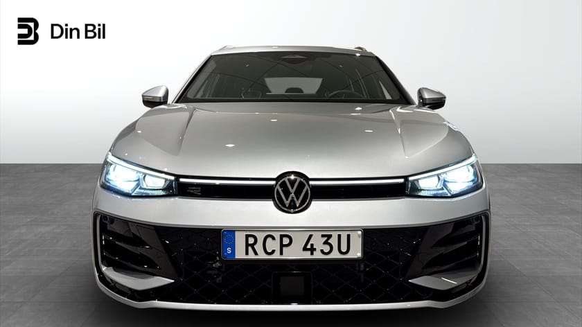Bild 4 av Volkswagen Passat Variant eHybrid R-Line DSG Drag/P-värmare/Panorama